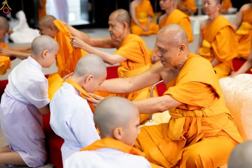 ภาพ No.338833:วันที่ 11 กรกฎาคม พศ.2569 พิธีบรรพชาอุปสมบท โครงการอุปสมบทหมู่ธรรมทายาทนานาชาติ  IDOP รุ่นที่ 21 (ภาษาจีน)  จากประเทศจีน มาเลเซีย สิงคโปร์ และไต้หวัน , โครงการบรรพชาสามเณรโรงเรียนนานาชาติ รุ่นที่ 15