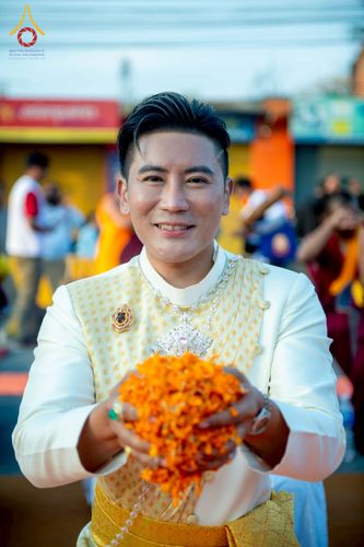 ภาพ No.213013:วันที่ 14 - 15 มีนาคม พ.ศ. 2568 คณะสงฆ์และสามเณรเดินธรรมยาตรา ในโครงการบวชสามเณรเนปาล 500 รูป ไปยังสถานที่รอบมายาเทวีและลุมพินีเกรด ณ ลุมพินี ประเทศเนปาล