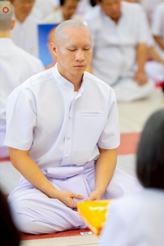 ภาพ No.228972:วันเสาร์ที่ 14 มิถุนายน พ.ศ. 2568 พิธีเวียนประทักษิณ , พิธีขอขมารับผ้าไตร ในโครงการบรรพชาอุปสมบทหมู่ ผู้บริหารรุ่นที่ 15 และ อุดมศึกษา รุ่นที่ 52 ณ โบสถ์พระไตรปิฎก วัดพระธรรมกาย