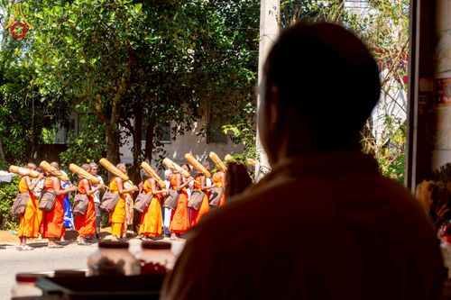 ภาพ No.226363:วันที่ 7-10 พฤษภาคม พ.ศ. 2568 โครงการเดินธรรมยาตรา สยาม-ลังกา ธรรมยาตรา ฉลองเทศกาลวิสาขบูชาแห่งชาติ ศรีลังกา บูชาธรรม 81 ปี หลวงพ่อธัมมชโย เมืองนูวราอิลิยา ประเทศศรีลังกา