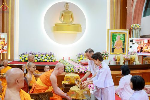 ภาพ No.142686:พิธีพัทธสีมา ประดิษฐานลูกนิมิตมหาสมบัติ สถาปนาอุโบสถวัดพระธรรมกายลอนดอน บูชาธรรม 80 ปี หลวงพ่อธัมมชโย วันเสาร์ที่ 22 มิถุนายน พ.ศ. 2567