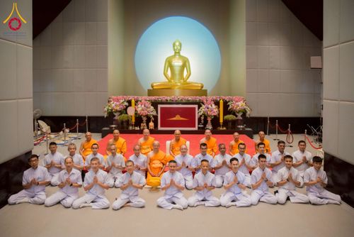 ภาพ No.223684:วันที่ 11 พฤษภาคม พ.ศ. 2568 พิธีบรรพชาของอุบาสก พิสิทธิ์ หมื่นแกล้ว  ณ วัดพระธรรมกาย