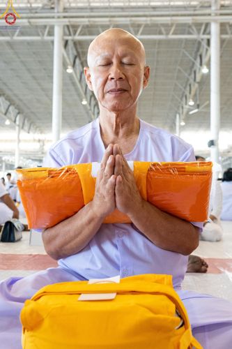 ภาพ No.180652:พิธีบรรพชาอุปสมบท โครงการอุปสมบทบูชาธรรมมหาปูชนียาจารย์ ประจำปีพุทธศักราช 2567 วันเสาร์ที่ 7 ธันวาคมพ.ศ. 2567 ณ วัดพระธรรมกาย จ.ปทุมธานี