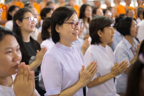 ภาพ No.212370:วันพุธที่ 19 มีนาคม พ.ศ. 2568 การบรรจุไทยธรรมลงกล่องสำเร็จ 43,500 กล่อง เพื่อถวายแด่พระสังฆาธิการ 40,000 กว่าวัดทั่วไทย ในวันคุ้มครองโลก 22 เมษายน พ.ศ. 2568 ณ บ้านแก้วเรือนทองคุณยายฯ วัดพระธรรมกาย