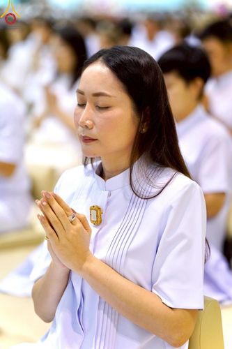 ภาพ No.222881:วันอาทิตย์ต้นเดือนที่ 4 พฤษภาคม พ.ศ. 2568 พิธีบูชาข้าวพระ ณ สภาธรรมกายสากล วัดพระธรรมกาย