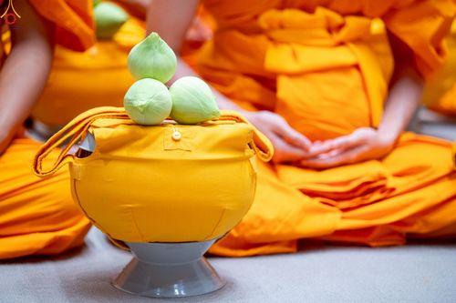 ภาพ No.229262:วันเสาร์ที่ 14 มิถุนายน พ.ศ. 2568 พิธีบรรพชา , พิธีถวายบาตร , พิธีอุปสมบท ในโครงการบรรพชาอุปสมบทหมู่ ผู้บริหารรุ่นที่ 15 และ อุดมศึกษา รุ่นที่ 52 ณ โบสถ์พระไตรปิฎก วัดพระธรรมกาย