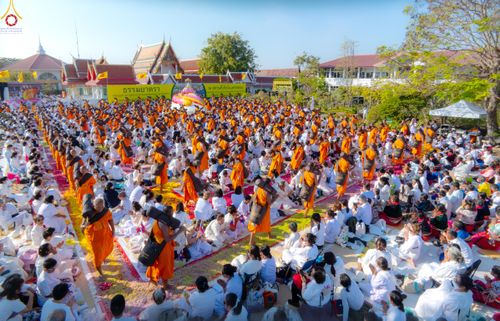 ภาพ No.292936:วันที่ 11 มกราคม พ.ศ. 2569 พิธีต้อนรับพระธรรมยาตรา ณ อนุสรณ์สถานลำดับที่ 3 (ภาพชุดที่ 2) สถานที่เกิดในเพศสมณะ วัดสองพี่น้อง อำเภอสองพี่น้อง จังหวัดสุพรรณบุรี ในโครงการธรรมยาตรา กตัญญูบูชา มหาปูชนียาจารย์ พระมงคลเทพมุนี(สด จนฺทสโร) พระผู้ปราบมาร อนุสรณ์สถ