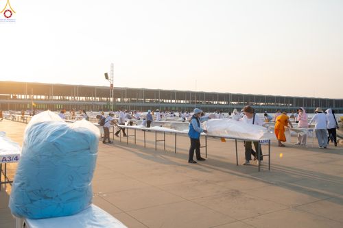 ภาพ No.320312:วันที่ 7-8 เมษายน พ.ศ.2569 การเตรียมงาน ณ ลานธรรม และ งานจราจร เพื่องานถวายมหาสังฆทาน 40,000 กว่าวัดทั่วประเทศ วันคุ้มครองโลก 22 เมษายน พ.ศ.2569 วัดพระธรรมกาย