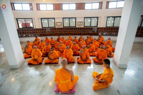 ภาพ No.80002:สามเณรฟังธรรม ปฎิบัติธรรม ในโครงการบรรพชาสามเณรหมู่ ประเทศเนปาล วันที่ 20 มีนาคม พ.ศ.2566