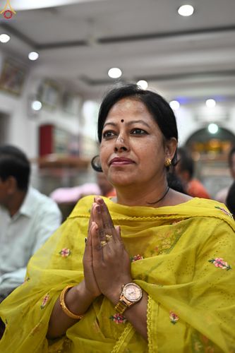 ภาพ No.278909:วันที่ 4 พฤศจิกายน 2568 กฐินสมทบวัดต่างประเทศ โดยคณะศิษยานุศิษย์ บูชาธรรม 81 ปี หลวงพ่อธัมมชโย ณ วัดพุทธบังคลาเทศ พุทธคยา ประเทศอินเดีย