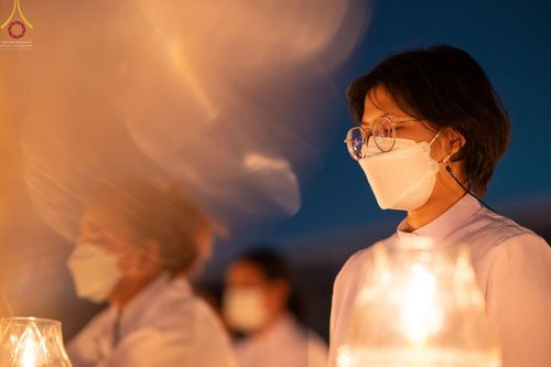 ภาพ No.75311:พิธีจุดประทีปถวายเป็นพุทธบูชา และบูชาธรรมมหาปูชนียาจารย์ ในโครงการธรรมยาตรากตัญญูบูชา มหาปูชนียาจารย์ พระมงคลเทพมุนี(สด จนฺทสโร) พระผู้ปราบมาร ปีที่ 11 ณ อนุสรณ์สถานลำดับที่ 7 สถานที่ขยายวิชชาธรรมกาย วัดพระธรรมกาย จ.ปทุมธานี วันที่ 31 มกราคม พ.ศ. 2566