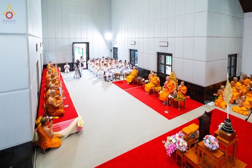 ภาพ No.332369:วันเสาร์ที่ 6 มิถุนายน พ.ศ.2569 พิธีต้อนรับสัญญาบัตร พัดยศ พระราชภาวนาวชิรวิเทศ วิ. ณ อุโบสถพระไตรปิฏก วัดพระธรรมกาย