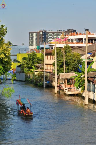 ภาพ No.302770:วันที่ 24 มกราคม พ.ศ. 2569 พิธีจุดประทีปธรรมถวายเป็นพุทธบูชา  และบูชาธรรมมหาปูชนียาจารย์  ณ อาคารธรรมยาตรา กตัญญูบูชามหาปูชนียาจารย์  ตรงข้ามวัดปากน้ำภาษีเจริญ จ.กรุงเทพมหานคร ในโครงการธรรมยาตรา กตัญญูบูชา มหาปูชนียาจารย์ พระมงคลเทพมุนี(สด จนฺทสโร) พระผู