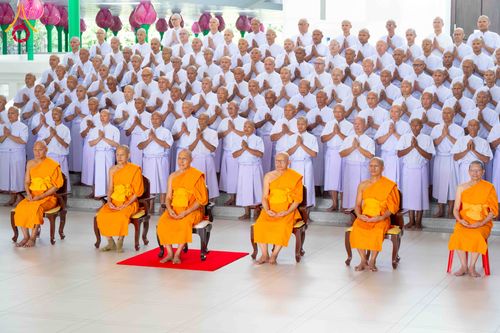 ภาพ No.321340:วันเสาร์ที่ 11 เมษายน พ.ศ.2569 พิธีขอบรรพชา พิธีขอสรณคมณ์และศีล, พิธีถวายบาตร พิธีอุปสมบท โครงการอุปสมบทหมู่ บูชาธรรมหลวงพ่อธัมมชโย พ.ศ.2569 โครงการอุปสมบทหมู่ธรรมทายาท ระดับอุดมศึกษา รุ่น 53 (ภาคฤดูร้อน) ณ วัดพระธรรมกาย ปทุมธานี