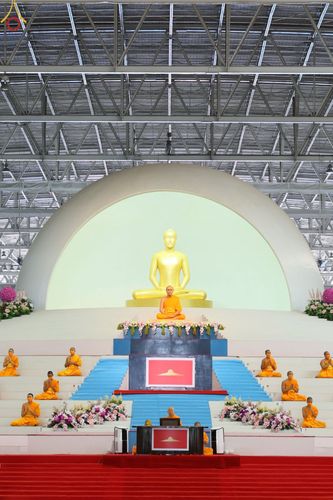 ภาพ No.68792:พิธีบูชาข้าวพระต้อนรับปีใหม่ วันที่ 1 มกราคม พ.ศ. 2566 ณ วัดพระธรรมกาย จ.ปทุมธานี