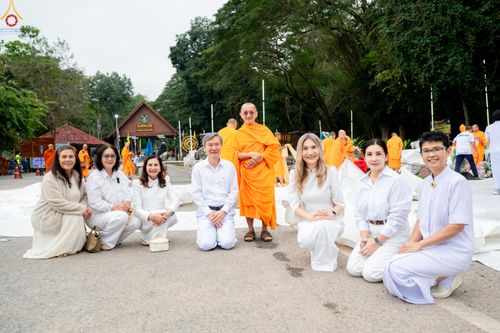 ภาพ No.283442:วันที่ 12 -13 ธันวาคม พ.ศ.2568 เบื้องหลังความสำเร็จ ของการจัดงานตักบาตร พระ 1,000 รูป เขาใหญ่