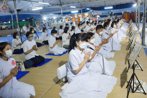 ภาพ No.70959:พิธีถวายภัตตาหารเป็นสังฆทาน แด่คณะพระธรรมยาตราฯ ในโครงการธรรมยาตราฯ ปีที่ 11 ณ อนุสรณ์สถานคลองบางนางแท่น อ.สามพราน จ.นครปฐม วันที่ 13 มกราคม พ.ศ. 2566