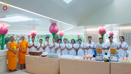 ภาพ No.308953:วันอาทิตย์ที่ 8 กุมภาพันธ์ พ.ศ. 2569  พิธีต้อนรับพระบัญชาสมเด็จพระสังฆราช แต่งตั้ง  “พระครูปลัดรัตนวีรวัฒน์” (รังสฤษดิ์ อิทฺธิจินฺตโก) เจ้าอาวาสวัดพระธรรมกาย ให้ดำรงตำแหน่ง “ที่ปรึกษาเจ้าคณะจังหวัดปทุมธานี”