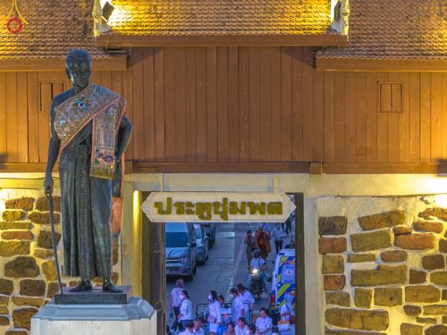 ภาพ No.126284:พิธีทำบุญเมืองนครราชสีมา ฉลอง 556 ปี ตักบาตรพระ 10,000 รูป ในวันเสาร์ที่ 2 มีนาคม พ.ศ.2567 ณ อนุสาวรีย์ท้าวสุรนารี จ.นครราชสีมา จัดโดย คณะสงฆ์จังหวัดนครราชสีมา ร่วมกับสำนักงานจังหวัดนครราชสีมา