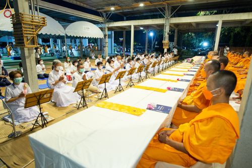 ภาพ No.69208:พิธีถวายภัตตาหารเป็นสังฆทาน แด่คณะพระธรรมยาตราฯ ในโครงการธรรมยาตราฯ ปีที่ 11 ณ อนุสรณ์สถานมหาวิหารพระมงคลเทพมุนี อ.สองพี่น้อง จ.สุพรรณบุรี วันที่ 4 และ 5 มกราคม พ.ศ. 2566
