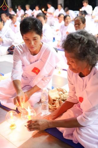 ภาพ No.158437:โครงการอบรมอุบาสก อุบาสิกาแก้ว  ตัวแทนทอดกฐิน 30,000 วัด ทั่วไทย บูชาธรรม 80 ปี หลวงพ่อธัมมชโย ระหว่างวันที่ 20-22 กันยายน พ.ศ. 2567 ณ จังหวัดบุรีรัมย์ รุ่นที่ 3