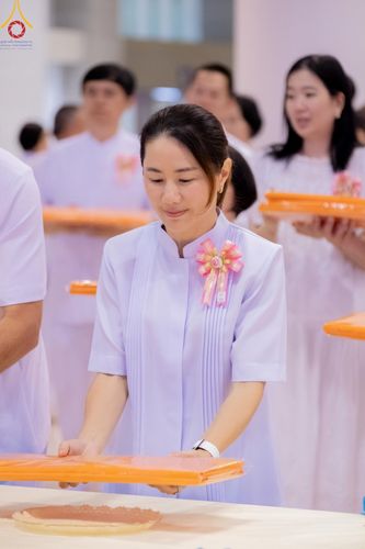 ภาพ No.154663:พิธีทอดผ้าป่าสมทบกฐินวัดพระธรรมกาย และสมทบกฐิน 30,000 วัดทั่วไทย ครั้งที่ 2 ณ สภาธรรมกายสากล วัดพระธรรมกาย วันอังคารที่ 17 กันยายน พ.ศ. 2567