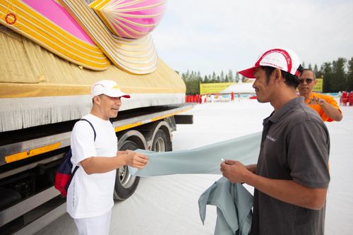 ภาพ No.203132:V.51 สารพัดV สารพัดดี ที่คลองบางนางแท่น ในโครงการธรรมยาตรา กตัญญูบูชา มหาปูชนียาจารย์ พระมงคลเทพมุนี(สด จนฺทสโร) พระผู้ปราบมาร อนุสรณ์สถาน 7 แห่ง ปีที่ 13 ระหว่างวันที่ 2-31 มกราคม พ.ศ. 2568