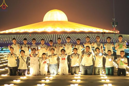 ภาพ No.58390:V.41 เทหมดใจ  ลุยต่อไป ร้อยซาวปี การเตรียมงาน การปฏิบัติงาน และการเก็บงาน ของเจ้าหน้าที่หน่วยงานต่างๆ เพื่อพิธีฉลองอายุวัฒนมงคล 80 ปี หลวงพ่อธัมมชโย และรับถวายมหาสังฆทาน 10,000 กว่าวัดทั่วประเทศ ในวันคุ้มครองโลก จันทร์ที่ 22 เมษายน พ.ศ. 2567