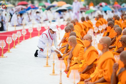 ภาพ No.119841:V.19 แกล้วกล้า การเตรียมงาน เก็บงาน การรับบุญของเจ้าหน้าที่หน่วยงานต่างๆ เพื่อโครงการธรรมยาตรา กตัญญูบูชามหาปูชนียาจารย์ พระมงคลเทพมุนี (สด จนฺทสโร) พระผู้ปราบมาร อนุสรณ์สถาน 7 แห่ง ปีที่ 12 ระหว่างวันที่ 2 - 31 มกราคม พ.ศ.2567