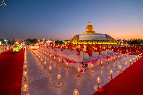 ภาพ No.302287:วันที่ 23 มกราคม พ.ศ. 2569 พิธีจุดประทีปธรรมถวายเป็นพุทธบูชา (ภาพชุดที่ 2) และบูชาธรรมมหาปูชนียาจารย์  ณ อนุสรณ์สถานลำดับที่ 5 สถานที่เผยแผ่วิชชาธรรมกายครั้งแรก อนุสรณ์สถานบางปลา วัดบางปลา อำเภอบางเลน จังหวัดนครปฐม ในโครงการธรรมยาตรา กตัญญูบูชา มหาปูชนีย