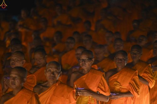 ภาพ No.301345:วันที่ 22 มกราคม พ.ศ. 2569 พิธีลอยประทีปธรรมถวายเป็นพุทธบูชา และบูชาธรรมมหาปูชนียาจารย์  ณ อนุสรณ์สถานลำดับที่ 5 สถานที่เผยแผ่วิชชาธรรมกายครั้งแรก อนุสรณ์สถานบางปลา วัดบางปลา อำเภอบางเลน จังหวัดนครปฐม ในโครงการธรรมยาตรา กตัญญูบูชา มหาปูชนียาจารย์ พระมงคล