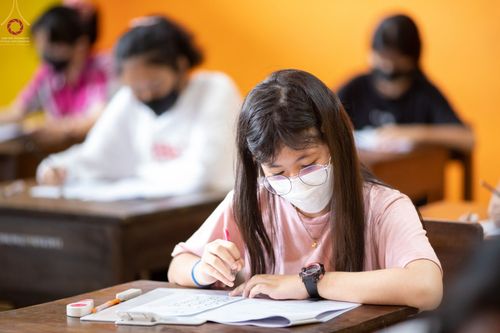 ภาพ No.65001:โครงการตอบปัญหาธรรมะทางก้าวหน้า IMEC (International Morals and Ethics Contest) ครั้งที่ 40 ในวันที่ 19  20 พฤศจิกายน พ.ศ. 2565 ณ สนามสอบโรงเรียน Sekolah Bodhi Dharma เขตบาตัม ประเทศอินโดนีเซีย