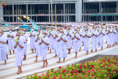ภาพ No.87783:พิธีบรรพชาอุปสมบท ในโครงการอุปสมบทหมู่บูชาธรรม วันครูผู้ค้นพบวิชชาธรรมกาย ณ วัดพระธรรมกาย ในวันเสาร์ที่ 16 กันยายน พ.ศ.2566