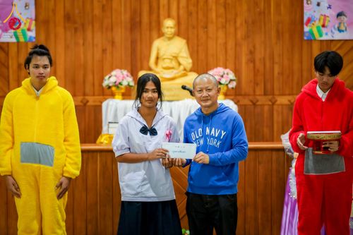 ภาพ No.285502:วันที่ 11 ธันวาคม พ.ศ. 2568  รวมพลังเด็กดี V-Star ผู้นำฟื้นฟูศีลธรรมโลก ประจำปี 2568 จังหวัดแพร่  ณ ธุดงคสถานแพร่ อำเภอวังชิ้น จังหวัดแพร่