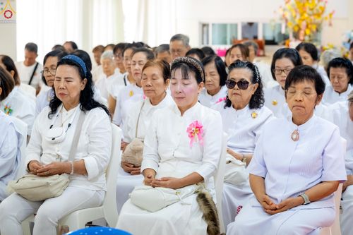 ภาพ No.336160:วันที่ 20 มิถุนายน พ.ศ.2569 พิธีทอดผ้าป่า ส่งเสริมงานพระพุทธศาสนา , พิธีเจริญพระพุทธมนต์เนื่องในวาระครบรอบ 14 ปี ธรรมอุทยานบ้านแป้ง อ.พรหมบุรี จ.สิงห์บุรี