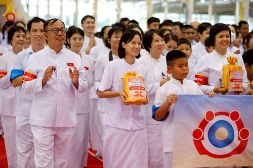 ภาพ No.264699:วันอาทิตย์ที่ 2 พฤศจิกายน พ.ศ. 2568 พิธีทอดกฐินสามัคคี ณ สภาธรรมกายสากล วัดพระธรรมกาย