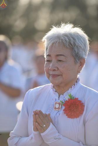 ภาพ No.301960:วันที่ 23 มกราคม พ.ศ. 2569 พิธีจุดประทีปธรรมถวายเป็นพุทธบูชา และบูชาธรรมมหาปูชนียาจารย์  ณ อนุสรณ์สถานลำดับที่ 5 สถานที่เผยแผ่วิชชาธรรมกายครั้งแรก อนุสรณ์สถานบางปลา วัดบางปลา อำเภอบางเลน จังหวัดนครปฐม ในโครงการธรรมยาตรา กตัญญูบูชา มหาปูชนียาจารย์ พระมงคล