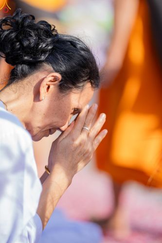 ภาพ No.287802:วันที่ 3 มกราคม พ.ศ. 2569 พิธีต้อนรับพระธรรมยาตรา ครั้งที่ 2 (ภาพชุดที่ 2) ในโครงการธรรมยาตรา กตัญญูบูชา มหาปูชนียาจารย์ พระมงคลเทพมุนี(สด จนฺทสโร) พระผู้ปราบมาร อนุสรณ์สถาน 7 แห่ง ปีที่ 14 ณ อนุสรณ์สถานมหาวิหารพระมงคลเทพมุนี (โลตัสแลนด์) อ.สองพี่น้อง จ.