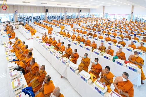 ภาพ No.81227:พิธีถวายสังฆทานแด่คณะสงฆ์ 323 วัด พิธีมอบกองทุนหนุนแรงใจช่วยครูใต้ และพิธีทำบุญอุทิศส่วนกุศลแด่ผู้วายชนม์ในเหตุการณ์ความไม่สงบ ๔ จังหวัดชายแดนภาคใต้  ปีที่ 19 ครั้งที่ 162 วันเสาร์ที่ 27 พฤษภาคม พ.ศ. 2566 ณ ศูนย์ปฏิบัติธรรมภาคใต้ อ.บางกล่ำ จ.สงขลา