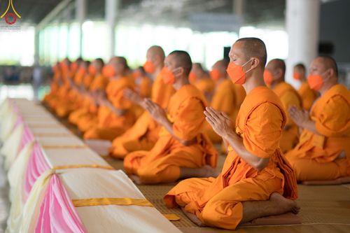 ภาพ No.81150:พิธีถวายหนังสือธรรมะ บาลี นักธรรม ทางก้าวหน้า วันเสาร์ที่ 27 พฤษภาคม พ.ศ. 2566 ณ บ้านแก้วเรือนทองคุณยายอาจารย์ฯ สภาธรรมกายสากล