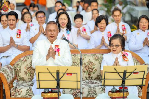 ภาพ No.343153:วันอาทิตย์ที่ 16 สิงหาคม พ.ศ.2569 พิธีตักบาตรพระ 10,000 รูป นานาชาติ ปีที่ 23 คณะสงฆ์ 4 ประเทศ 14 จังหวัดภาคใต้ น้อมถวายเป็นพุทธบูชา ทำบุญเพื่อแม่- พ่อ ณ ถนนนิพัทธ์อุทิศ 3 อ.หาดใหญ่ จ.สงขลา