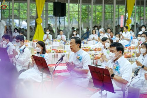 ภาพ No.82225:พิธีตักบาตรพระ 1,000 รูป ปีที่ 8 วันเสาร์ที่ 10 มิถุนายน 2566 ณ ธุดงคสถานล้านนา อ.สันทราย จ.เชียงใหม่