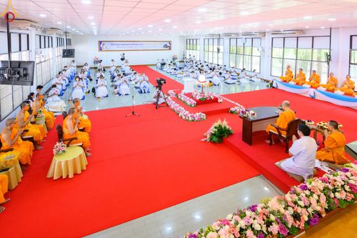 ภาพ No.78122:พิธีเจริญพระพุทธมนต์ สมโภชดวงแก้ว  " ดวงตะวันแห่งเกาหลี "  ดวงแก้ว "บริกรรมนิมิต" เพื่อการเข้าถึงธรรม  วันเสาร์ที่ 18 มีนาคม พ.ศ.2566  ณ อาคารปลูกศรัทธา วัดพระธรรมกาย