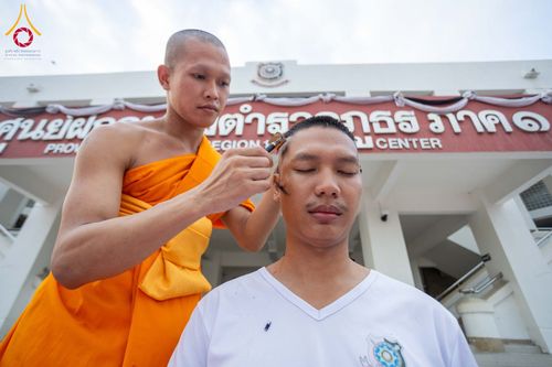 ภาพ No.349355:วันจันทร์ที่ 14 กันยายน พ.ศ.2569  พิธีตัดปอยผมนักเรียนนายสิบธรรมทายาท  "โครงการบรรพชาและพัฒนาศีลธรรม นักเรียนนายสิบตำรวจรุ่นที่ 16“  ณ ศูนย์ฝึกอบรมตำรวจภูธร ภาค 1  จ.สระบุรี