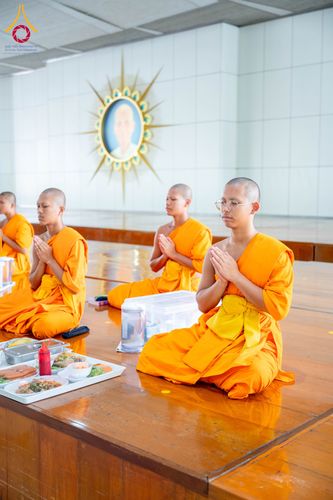 ภาพ No.346146:วันที่ 28 สิงหาคม พ.ศ.2569 พิธีบุพเปตพลี ครั้งที่ 186 ร่วมอุทิศส่วนกุศล แด่หมู่ญาติผู้ล่วงลับไปแล้ว และเป็นปัจจัยสนับสนุน การเผยแผ่พระพุทธศาสนา ณ หอฉันคุณยายอาจารย์ วัดพระธรรมกาย