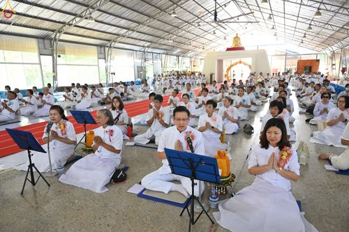 ภาพ No.283192:วันอาทิตย์ที่ 26 ตุลาคม พุทธศักราช 2568 พิธีทอดกฐินสามัคคี กตัญญูบูชาธรรมมหาปูชนียาจารย์ และโครงการกฐินทั่วไทย 30,000 วัด บูชาธรรม 81 ปีหลวงพ่อธัมมชโย  ณ ศูนย์อบรมเยาวชนอุตรดิตถ์