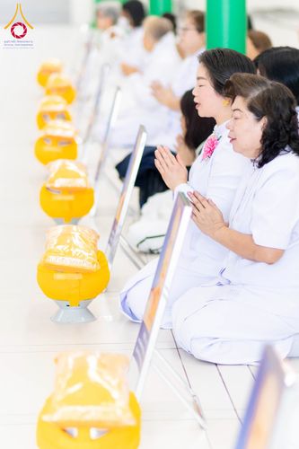 ภาพ No.298150:วันเสาร์ที่ 17 มกราคม พ.ศ. 2569 พิธีบรรพชาอุปสมบท โครงการอุปสมบทหมู่ บูชาธรรมครบ 117 ปี คุณยายอาจารย์มหารัตนอุบาสิกาจันทร์ ขนนกยูง  ณ อุโบสถพระไตรปิฎก วัดพระธรรมกาย