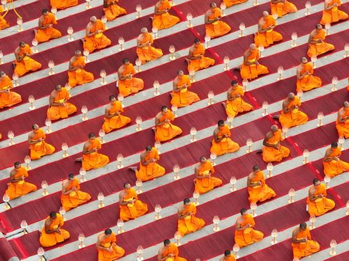 ภาพ No.75233:พิธีจุดประทีปถวายเป็นพุทธบูชา และบูชาธรรมมหาปูชนียาจารย์ ในโครงการธรรมยาตรากตัญญูบูชา มหาปูชนียาจารย์ พระมงคลเทพมุนี(สด จนฺทสโร) พระผู้ปราบมาร ปีที่ 11 ณ อนุสรณ์สถานลำดับที่ 7 สถานที่ขยายวิชชาธรรมกาย วัดพระธรรมกาย จ.ปทุมธานี วันที่ 31 มกราคม พ.ศ. 2566