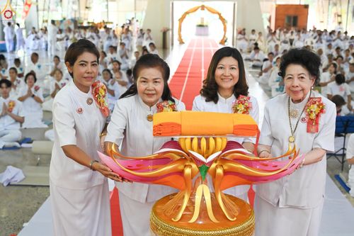 ภาพ No.283164:วันอาทิตย์ที่ 26 ตุลาคม พุทธศักราช 2568 พิธีทอดกฐินสามัคคี กตัญญูบูชาธรรมมหาปูชนียาจารย์ และโครงการกฐินทั่วไทย 30,000 วัด บูชาธรรม 81 ปีหลวงพ่อธัมมชโย  ณ ศูนย์อบรมเยาวชนอุตรดิตถ์