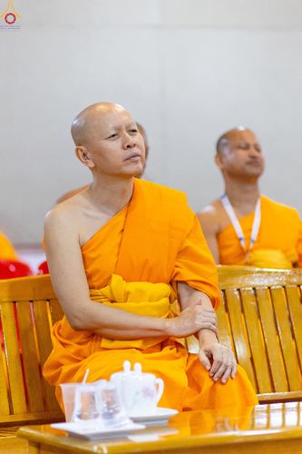 ภาพ No.320044:วันที่ 6 เมษายน พ.ศ.2569 ทีมจัดภัตตาหารประชุมเตรียมงานถวายมหาสังฆทาน 40,000 กว่าวัดทั่วประเทศ บูชาธรรม 82 ปี หลวงพ่อธัมมชโย